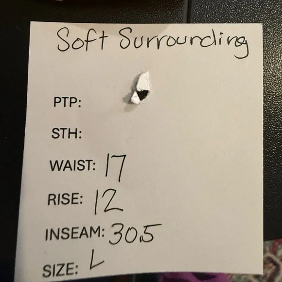 Soft Surroundings Dark Wash Blue Pull-On Jeggings - Picture 5 of 5